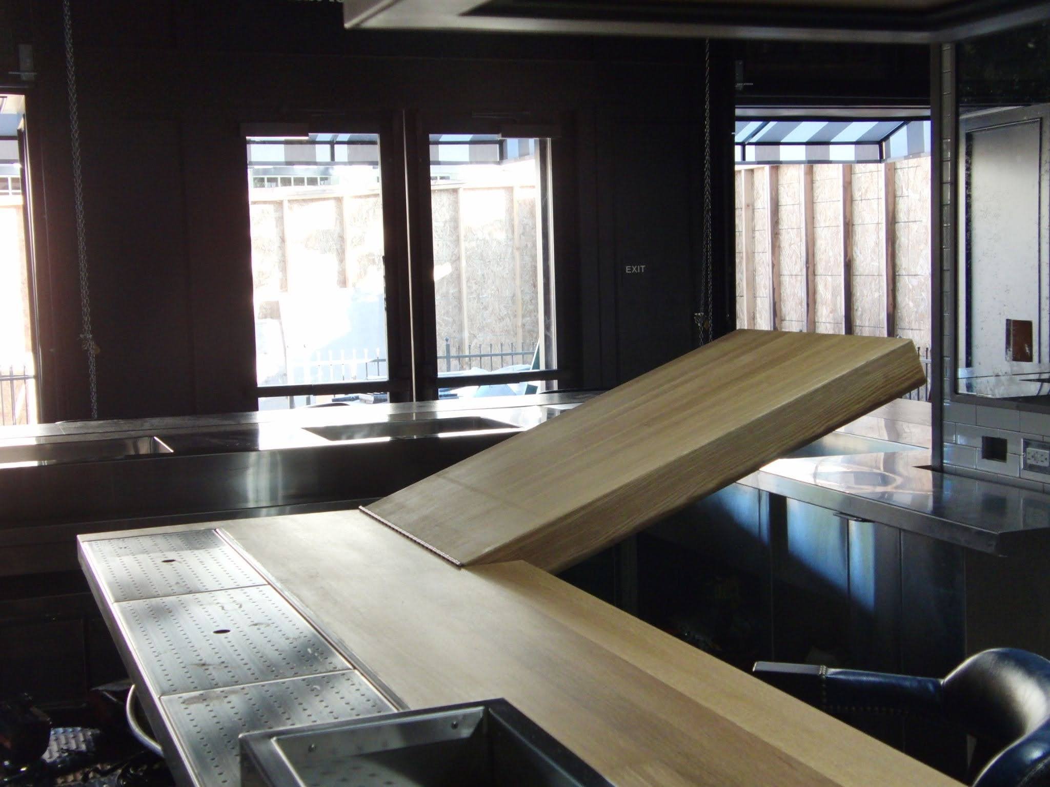 flipup countertops