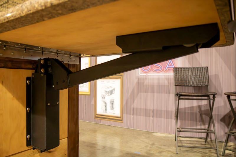 Lift Gate Assist | Improve Restaurant Safety and Staff Efficiency