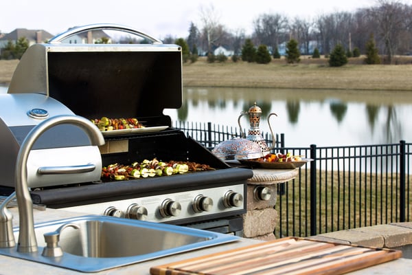 small outdoor kitchen design ideas