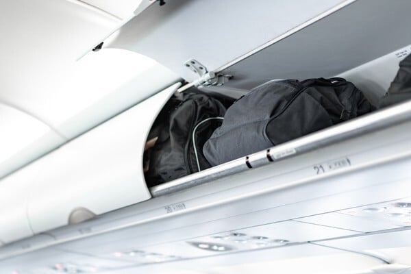 How Long Do Gas Springs Last - overhead storage in airplane