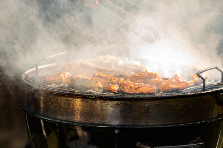 Grilling and Smoking with Wood 