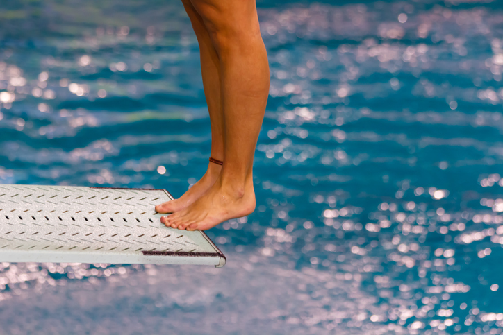 types of mechanical springs - diving board